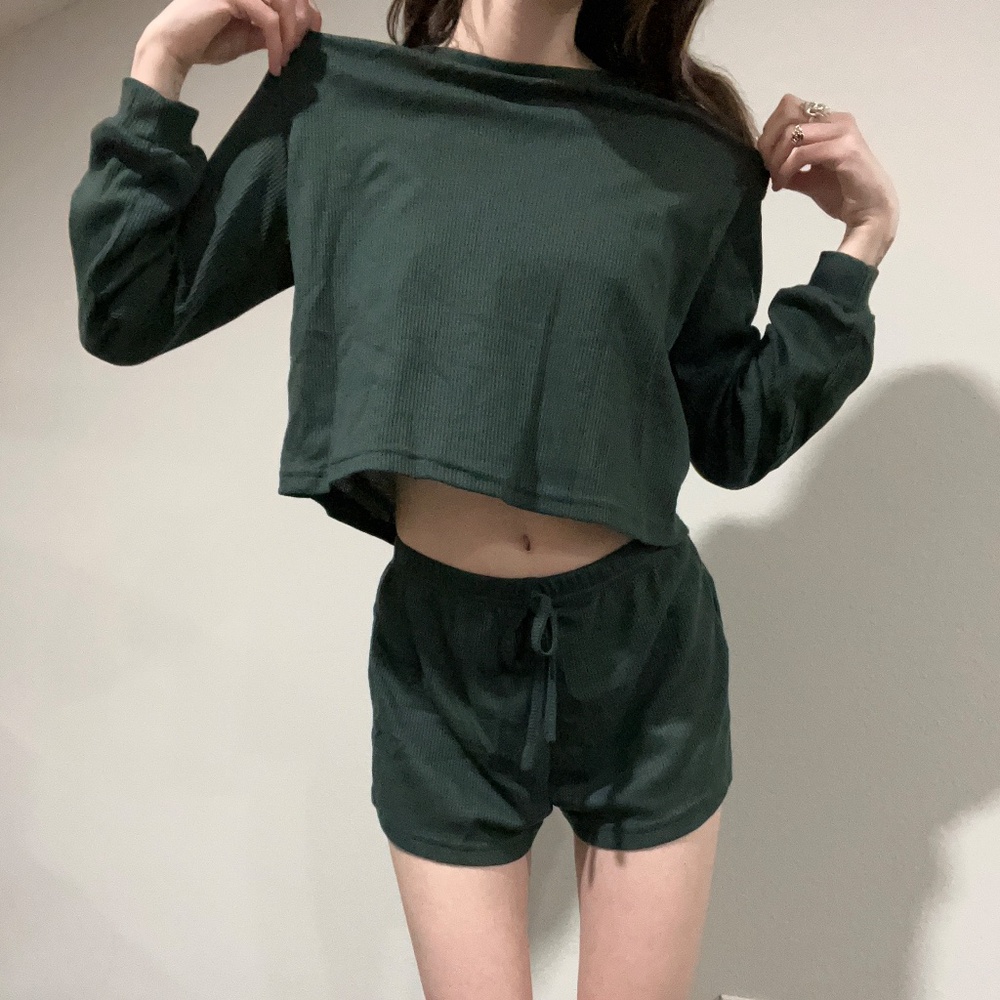 Three piece set